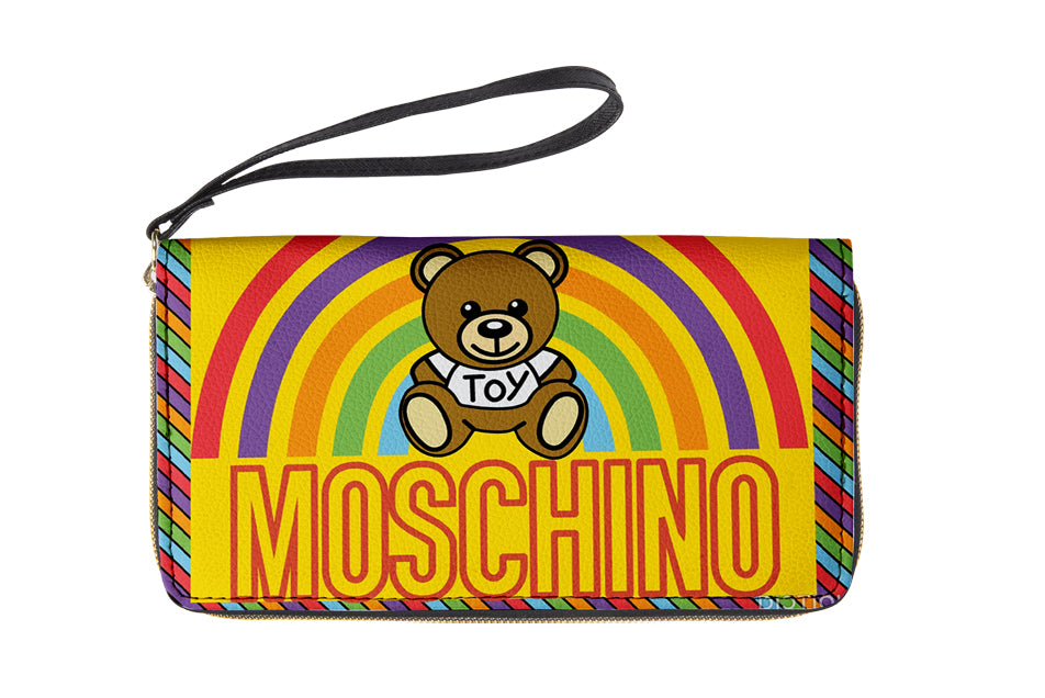 A long wallet with customizable patterns