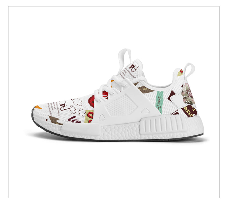 Sports shoes with text patterns