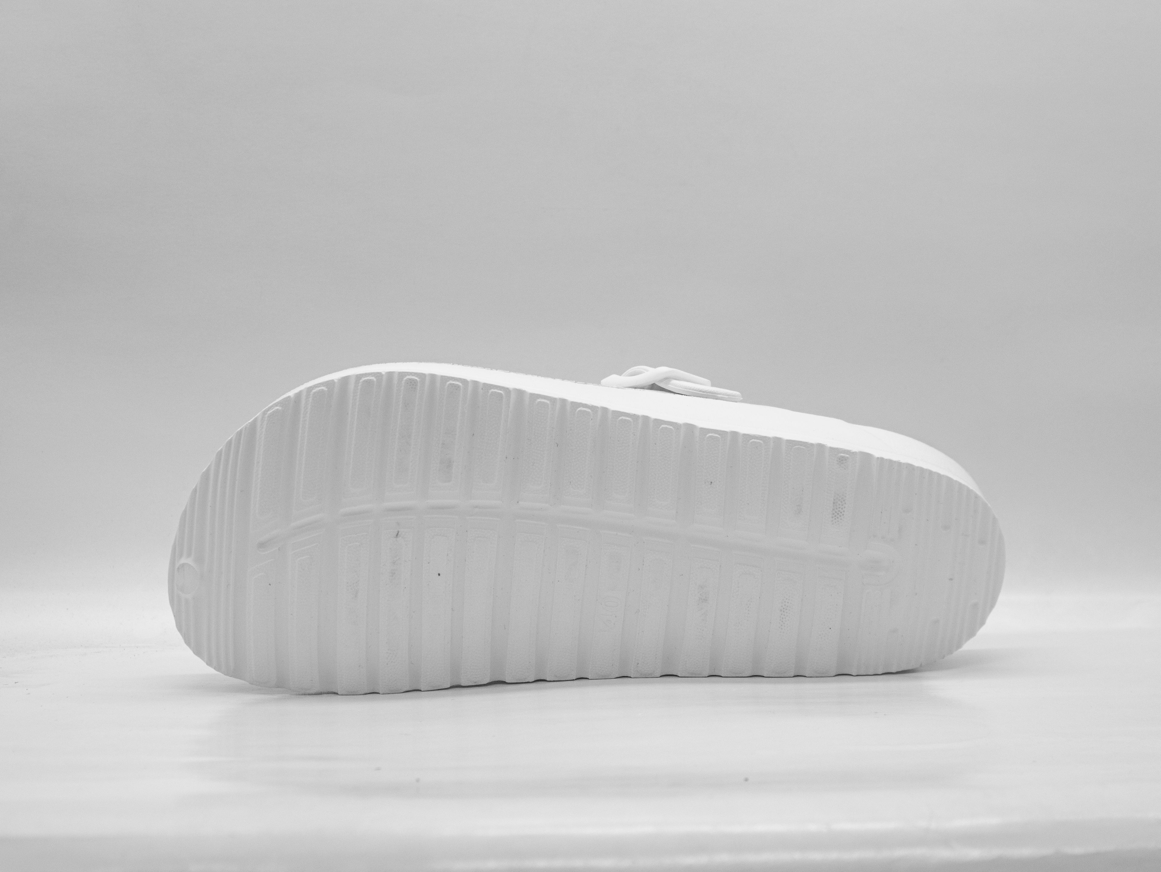 One - Piece Yeezy Soft & Anti - Slip Slides