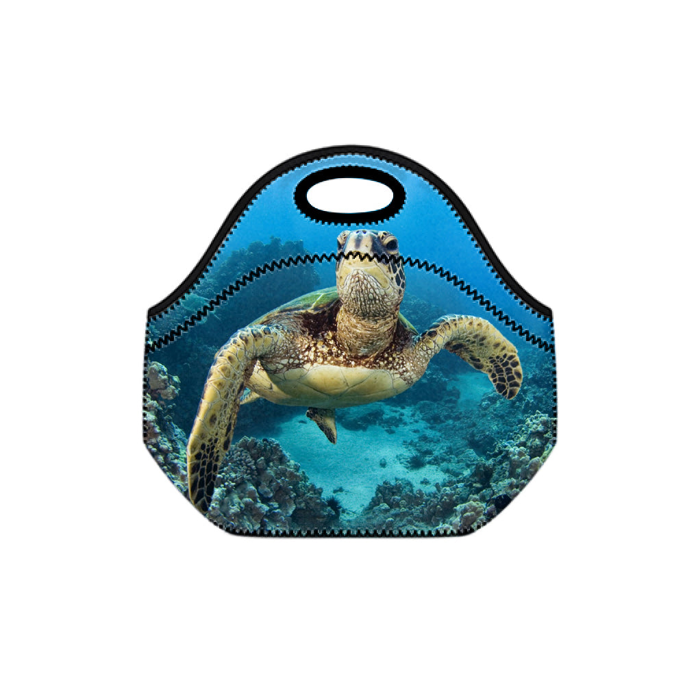 A lunch bag with a tortoise pattern
