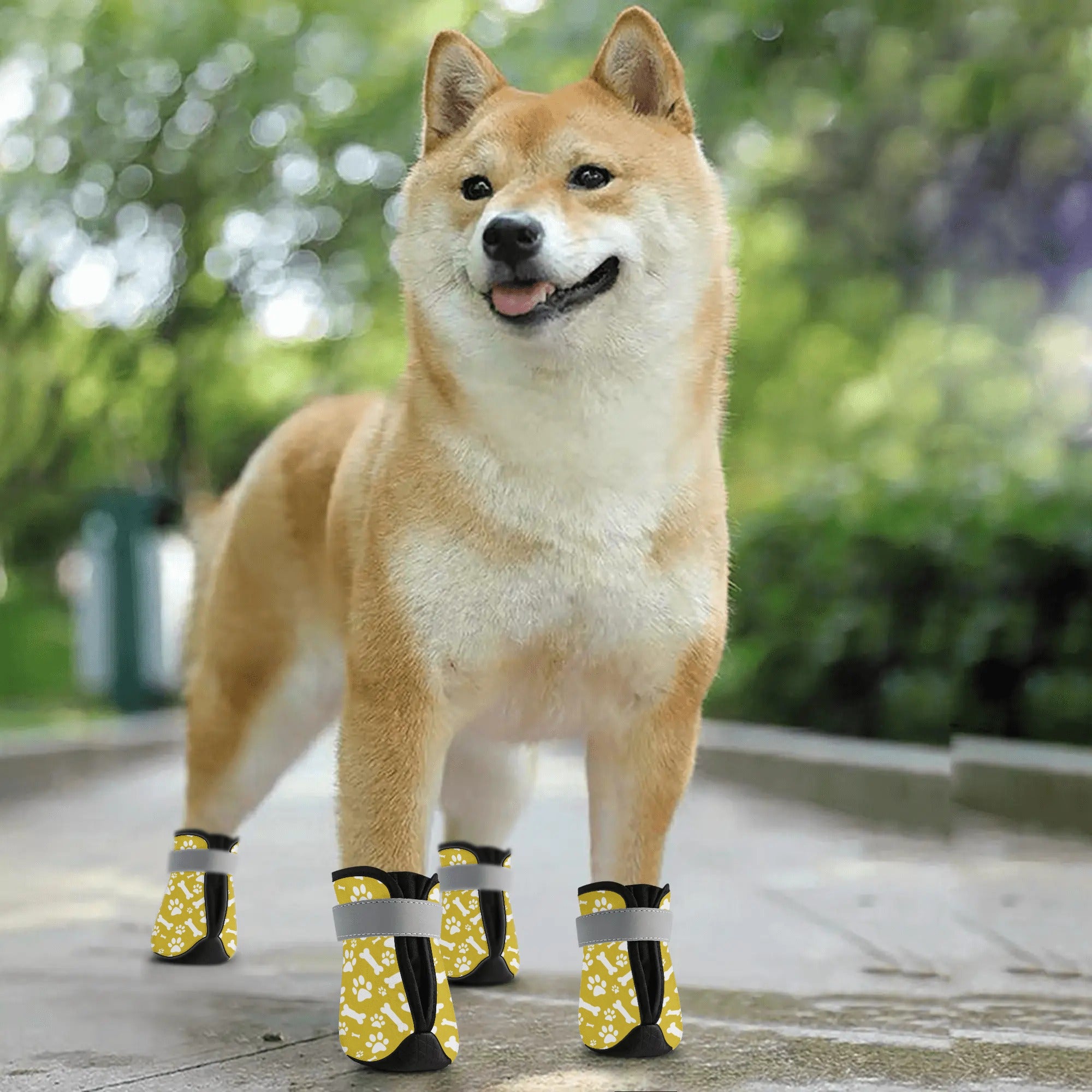 Dog Shoes: Polyester + Reflective PU + Velcro & Short Plush & Microfiber