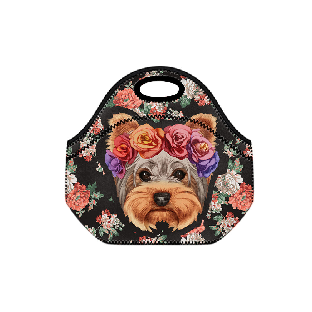 A lunch bag with a puppy pattern