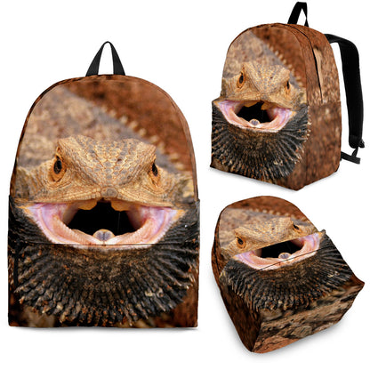 Customizable lightweight backpacks